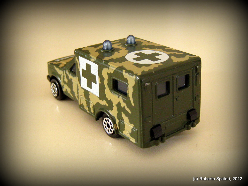 Majorette  Ambulance (n.255-D)
